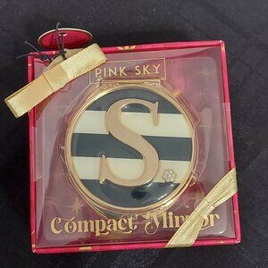 NIB PINK SKY COMPACT MIRROR MONOGRAM S‎